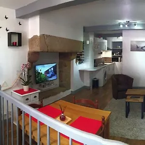  Appartement T3 En Souplex Sur Le Port De Saint Goustan